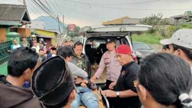 Mobil Tabrak Motor di Pacet, PEngendara Motor Tewas di TKP
