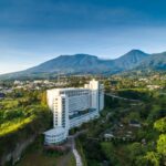 Sambut Libur Natal, Le Eminence Hotel Siapkan Berbagai Acara Spektakuler dan Berkesan 