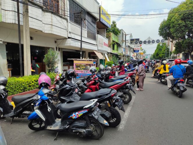 
					Dishub Cianjur Putar Otak Tingkatkan Program Parkir Berlangganan.(Foto: Afsal Muhammad/cianjurupdate.com)