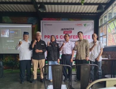 DMC Dompet Dhuafa membawa inisiatif Huntara Bunga atau yang disebut Bumi Endah Dompet Dhuafa dengan konsep recycle house.
