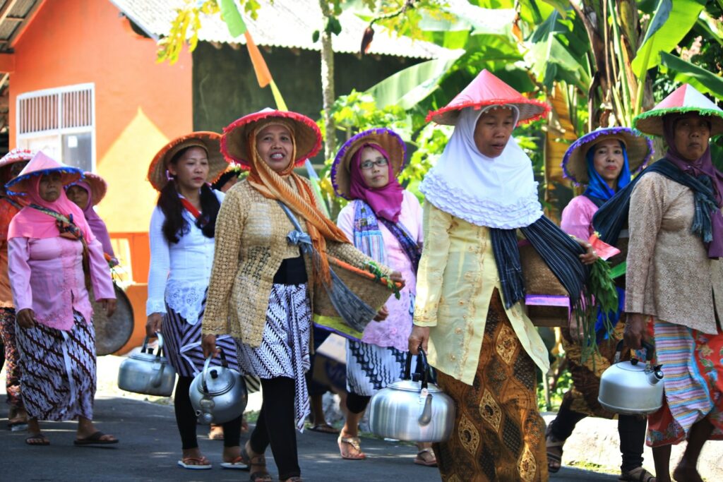 Interaksi Antarruang Desa dan Kota dalam Memenuhi Kebutuhan Masyarakat