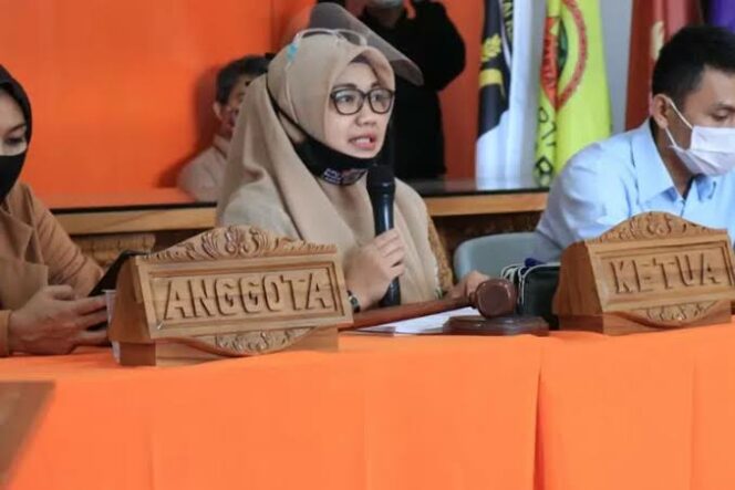 
					Istimewa
