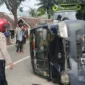 Kecelakaan di Jalan Raya Cibeber: Mobil Pikap dan Sepeda Motor Tabrakan, Lalu Lintas Terhambat