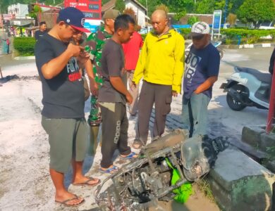 Sebuah Motor Terbakar Saat Mengisi BBM di Cianjur, Ada Percikan Api