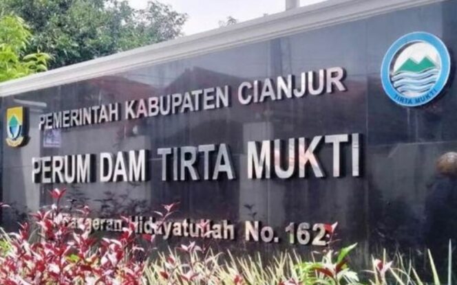 
 Depan Kantor PDAM Cianjur