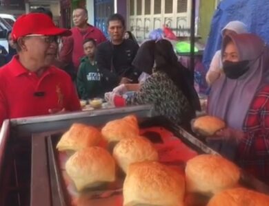 Bupati Cianjur H Herman Suherman, mengatakan dengan adanya kegiatan car free day bisa meningkatkan taraf ekonomi dan juga usaha mikro kecil dan Menengah (UMKM)