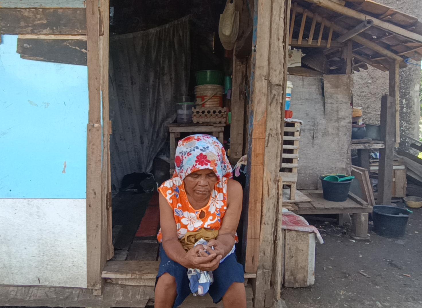 Pasutri Paruh Baya yang Tinggal di Gubuk Kecil Harap Bertemu Bupati Cianjur