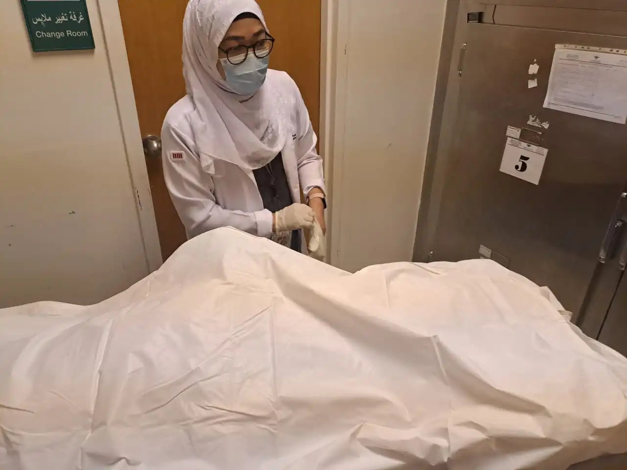 Dua orang jemaah haji asal Cianjur dilaporkan meninggal dunia di Tanah Suci Mekkah dalam kurun waktu singkat.