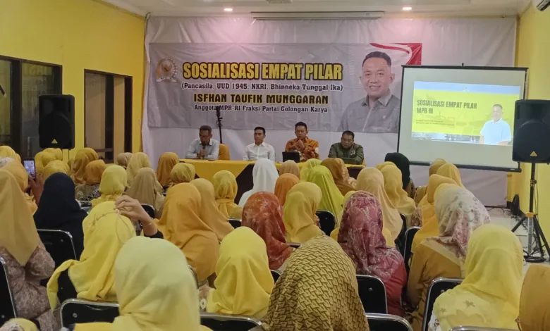 Isfhan Taufik Munggaran sosialisasikan Empat Pilar MPR RI di Cianjur.