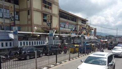 Pemkab Cianjur langsung bergerak cepat menertibkan lalu lintas di sekitar Pasar Cipanas setelah menerima instruksi dari Gubernur Jawa Barat, Dedi Mulyadi