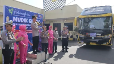 Polres Cianjur fasilitasi mudik gratis Lebaran 2025 bagi 120 warga Cianjur ke Jawa Tengah.