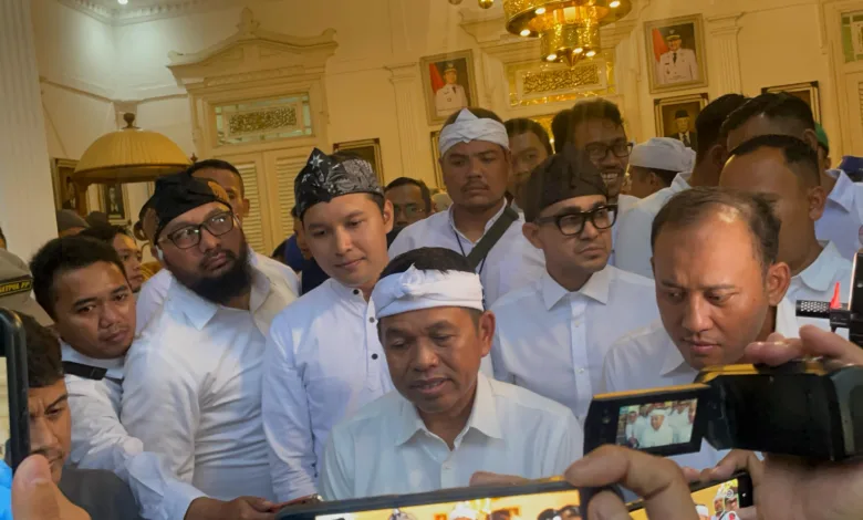 Gubernur Jawa Barat Dedi Mulyadi izinkan ASN libur atau kerja dari rumah untuk merawat orang tua sakit.