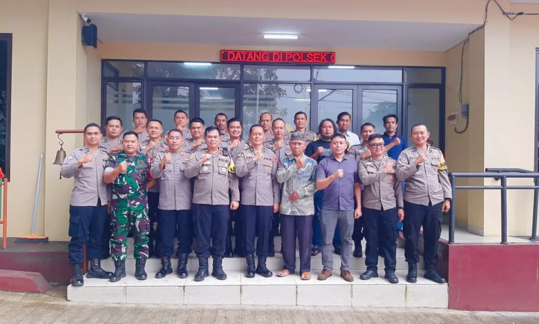 Kompol Usep Nurdin resmi dilantik sebagai Kapolsek Cugenang yang baru menggantikan Kompol Tedi Setiadi.