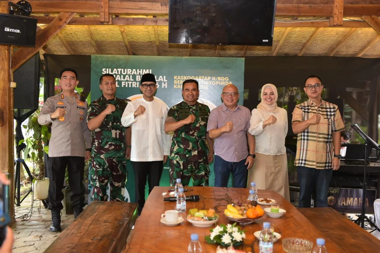 Kaskogartap II/Bdg melaksanakan halalbihalal di Cianjur, dihadiri Forkopimda dan Wakil Bupati.