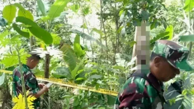 Pria 37 tahun ditemukan tewas gantung diri di Cianjur.