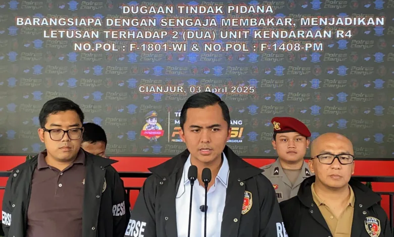 Polres Cianjur dirikan posko pengaduan bagi ratusan petani korban utang 'siluman' akibat dugaan pencatutan identitas.