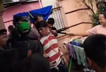 Seorang pria di Bojongpicung, Cianjur, menjadi korban pembacokan oleh temannya sendiri akibat dendam lama.