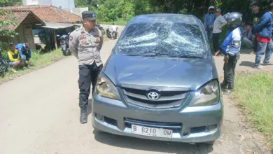 Sopir Xenia Tabrak Fortuner di Cianjur Lalu Kabur, Mobil Ditinggal Berisi Jeriken Pertalite