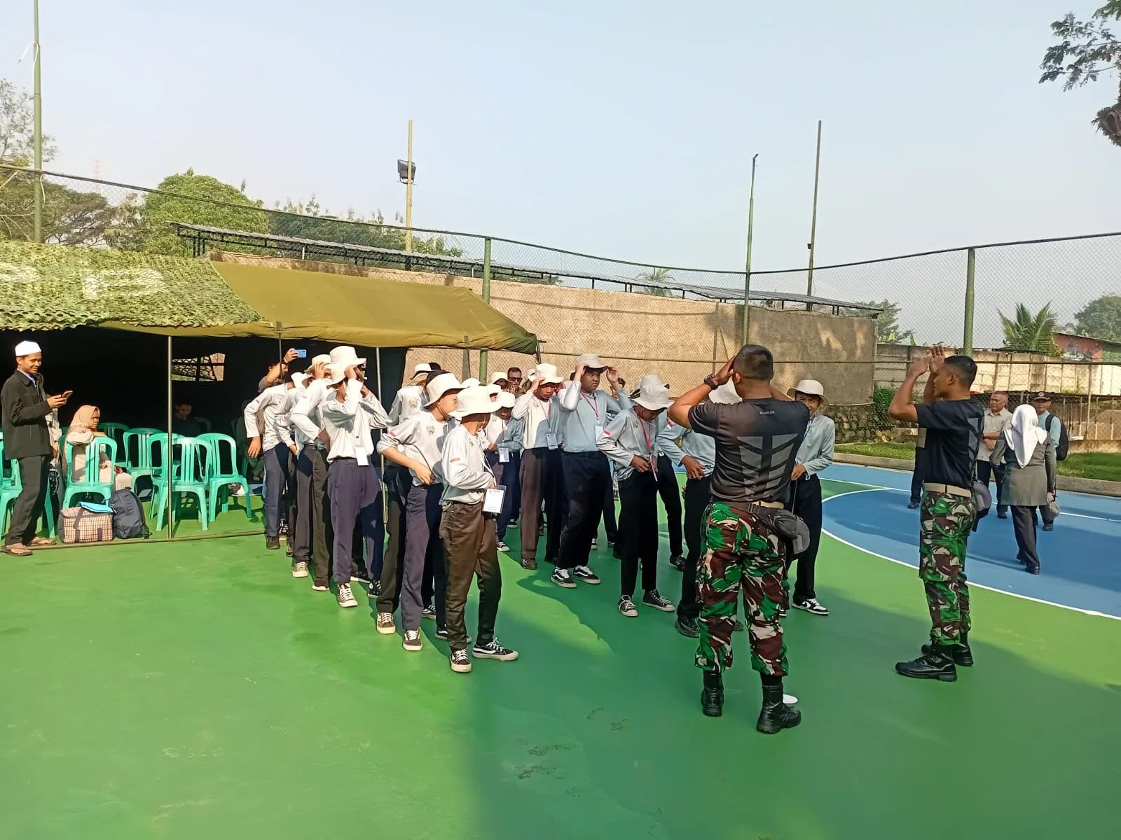 30 Siswa SMP Ikuti Pendidikan Karakter di Barak Yonif Raider 300, Fokus Tangani Kenakalan Remaja
