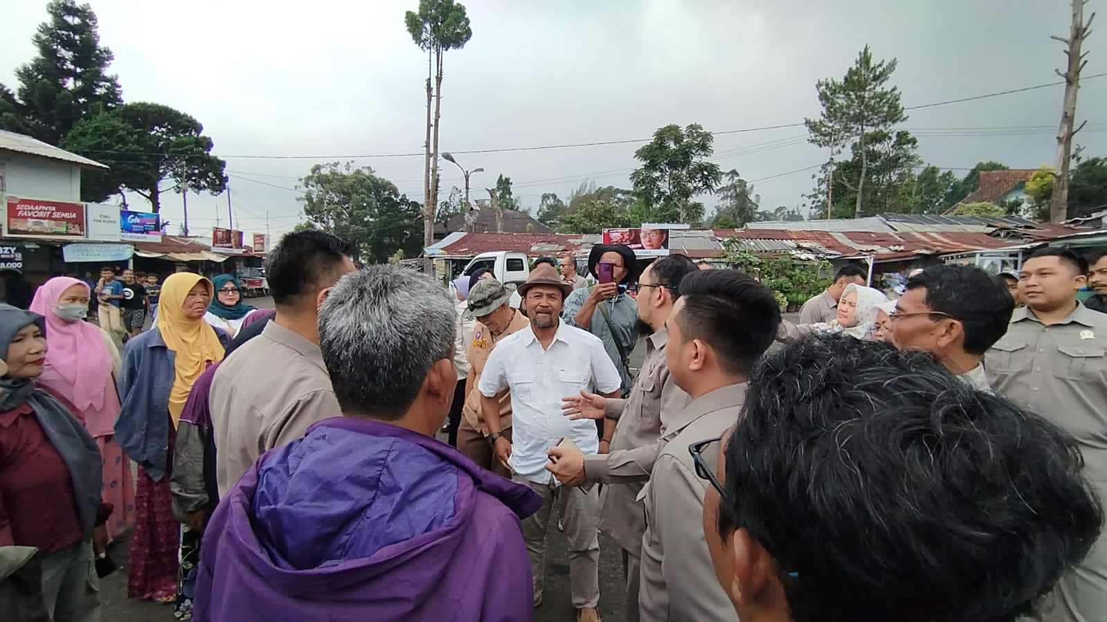Polemik Retribusi Kawasan Wisata Cibodas Belum Usai, DPRD Cianjur Sidak, Masyarakat Mendesak