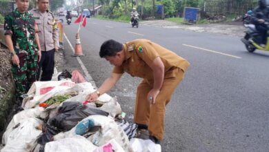 Kades Cijedil Bersama Aparat TNI-Polri Temukan Sampah Ilegal di Wilayah Desa: Kami Akan Ambil Solusinya