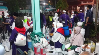 Di Balik Senyum Kepulangan Jemaah Haji Cianjur, Terselip Kabar Duka dari Tanah Suci