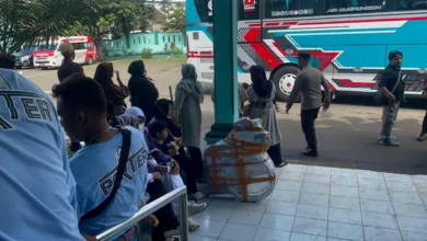 Jemaah haji kloter pertama (kloter 13) Kabupaten Cianjur tiba dengan selamat di Cianjur pada Rabu, 18 Juni 2025.