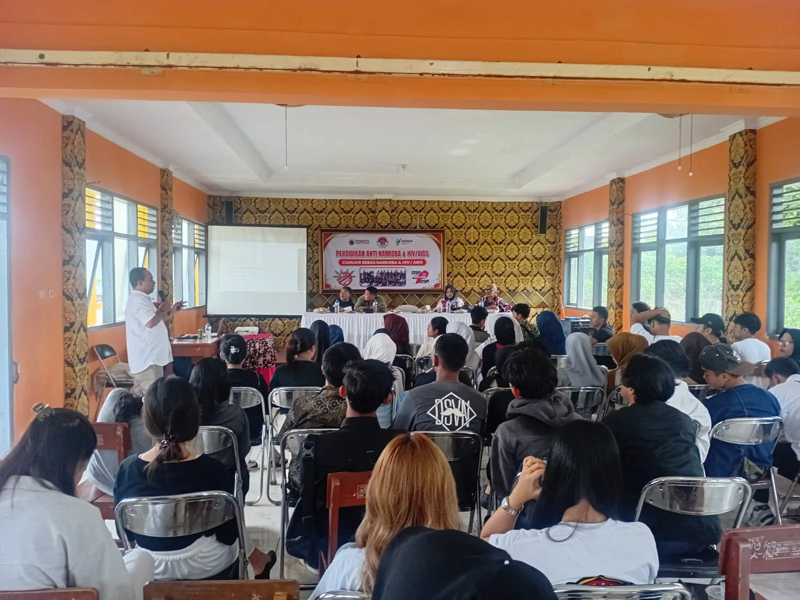 LSM Barak Gandeng Dinkes Cianjur Sosialisasi Pendidikan Pencegahan HIV/AIDS dan Narkoba ke Generasi Muda