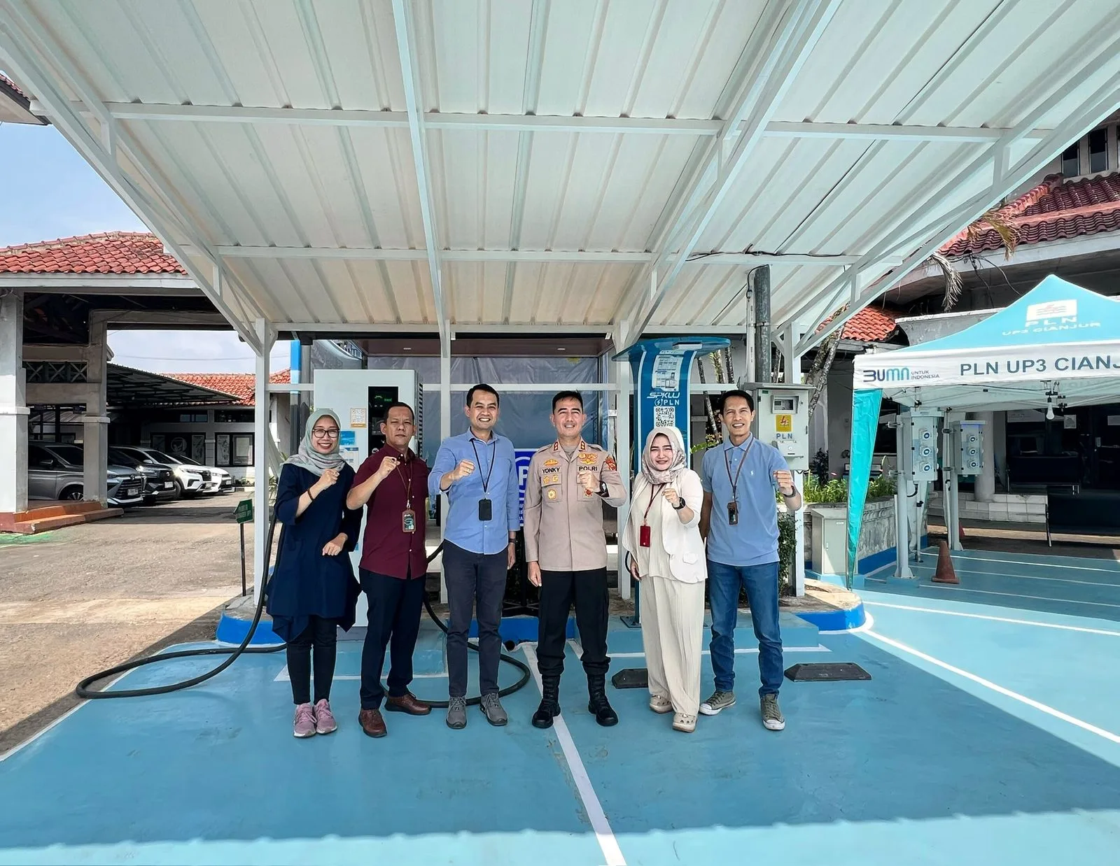 Sinergi PLN Cianjur dan Polres Cianjur perkuat transisi energi dan pelayanan masyarakat. Dukungan kendaraan listrik, pengembangan kelistrikan pedesaan, dan pemberdayaan UMKM