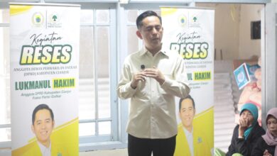Lukmanul Hakim Dorong Peningkatan Minat Bersekolah, Canangkan Satu Desa 300 Anak SD Terima Beasiswa