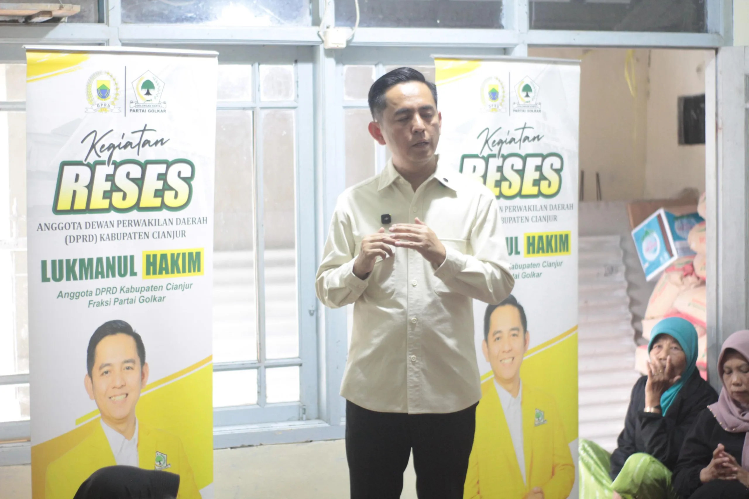 Lukmanul Hakim Dorong Peningkatan Minat Bersekolah, Canangkan Satu Desa 300 Anak SD Terima Beasiswa
