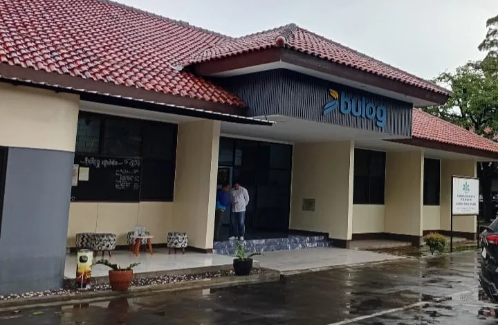 Bulog Cianjur Imbau Masyarakat Tak Panik Soal Isu Beras Oplosan: Stok Aman, Harga Terkendali