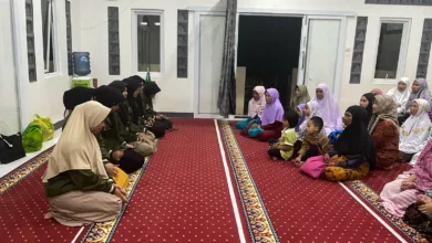 Menguatkan Iman, Menebar Kebaikan Kajian Islami Mahasiswa KKN STAI Al-Azhary di Desa Cibanteng