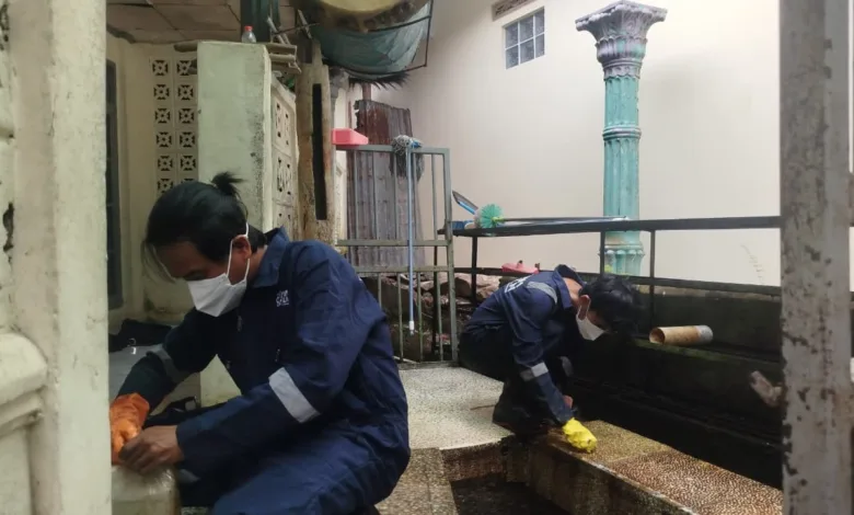 Sambut HUT RI ke-80, PLN hadirkan Masjid Al Fatah di Cipanas menjadi lebih bersih dan terang melalui program YBM PLN.