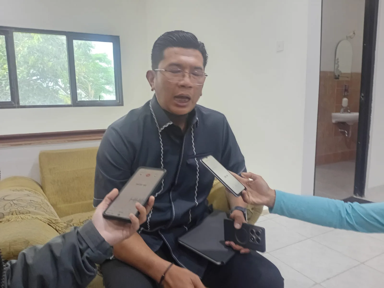 Prihatin Soal Kondisi Lapang Sepak Bola Badak Putih, DPRD Cianjur Dorong Pihak Swasta Bisa Revitalisasi