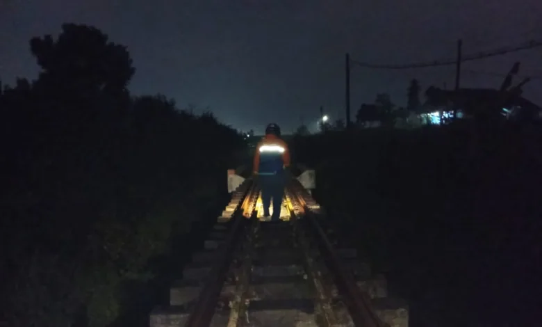 Gempa berkekuatan 4,9 magnitudo di Bekasi berdampak pada perjalanan kereta api wilayah Daop 2 Bandung pada Rabu (20/08/2025).