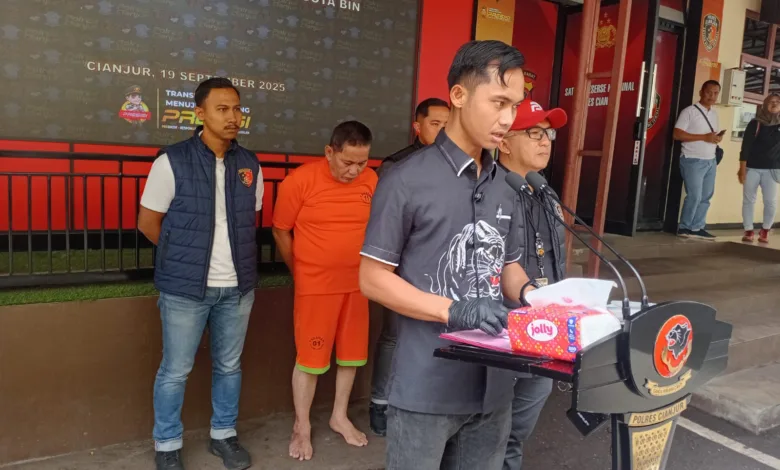Polres Cianjur Tangkap Pria Mengaku Anggota BIN, Tipu Korban Lewat Aplikasi Jodoh Hingga Gasak Harta Benda