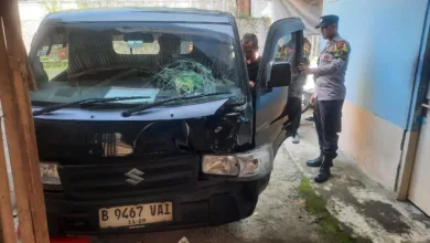 Diduga Sopir Mengantuk, Pickup Tabrak Tiga Siswi SD di Cibeureum Cugenang, Satu Meninggal Dua Luka