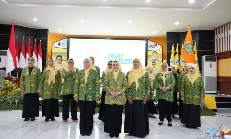 Ketua DPD Pengajian Al-Hidayah Jabar, Metty Triantika Ajak Pengurus Baru Makin Kompak Lebih Inovatif