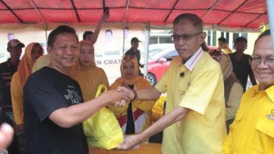 Peringati HUT ke-61, Partai Golkar Cianjur Bagikan Ribuan Sembako Murah