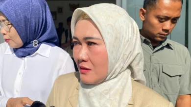 Ketua DPRD Cianjur, Metty Triantika, menolak menggunakan mobil dinas dan memilih memakai mobil pribadi Lexus berpelat Lemhannas.