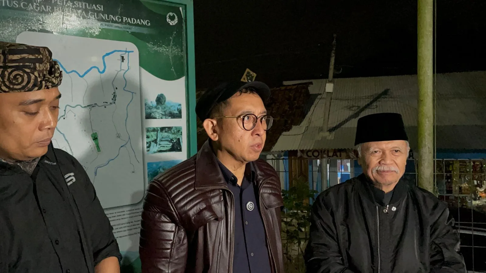 Menteri Kebudayaan Fadli Zon secara resmi membuka proyek pemugaran Situs Cagar Budaya Gunung Padang di Cianjur, Rabu (8/10/2025). (Foto: vito)