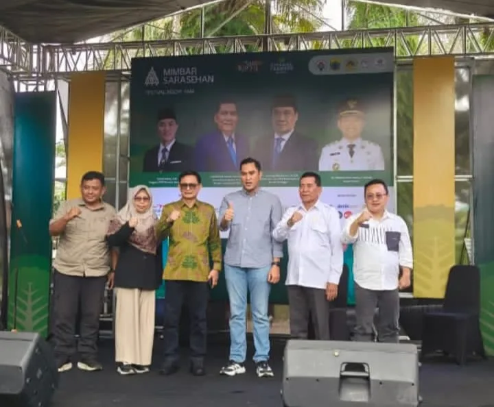 Kemendes PDTT membuka rangkaian kegiatan Cipanas Farmers Market melalui acara Mimbar Sarasehan dan Festival Ngopi Tani di Cianjur.