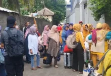 Ratusan Wisatawan Cianjur Diduga Terlantar di Pangandaran, Hotel yang Dijanjikan Travel Tak Dibooking