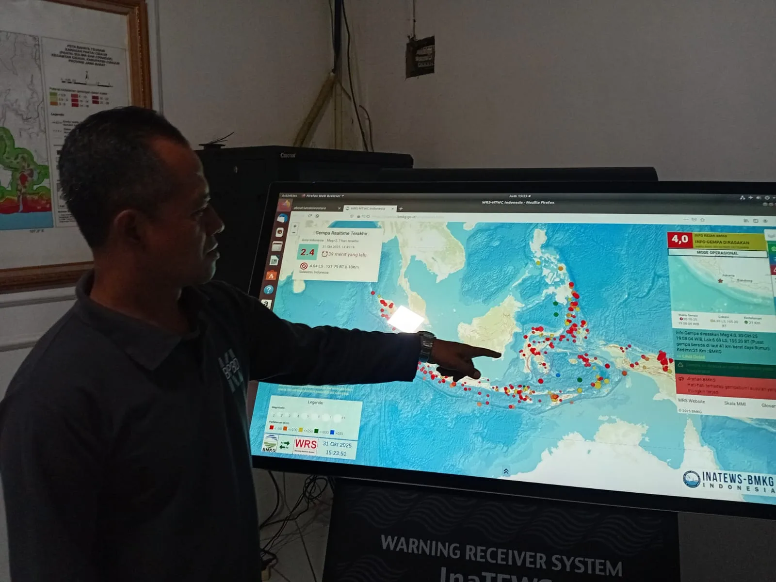 Pergeseran Tanah di Takokak Cianjur, 25 Rumah Rusak, Atap Retak