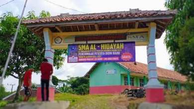 Honor Guru SMA Al-Hidayah Agrabinta Tiga Bulan Tak Dibayar, Kepsek Akui Nunggak Belasan Juta: Itu Sudah Beres