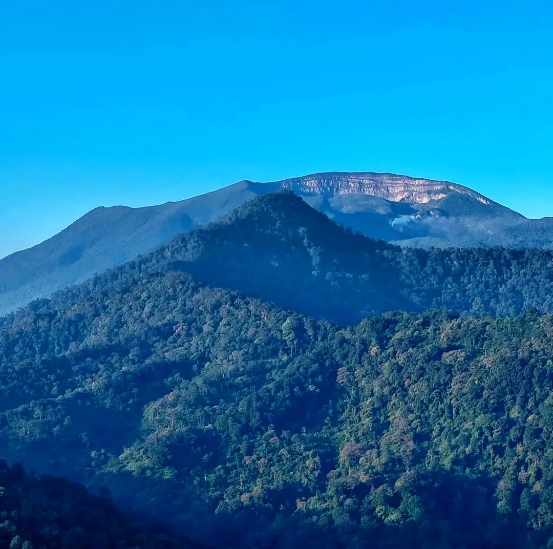 Bupati Cianjur Tantang Proyek Nasional Geothermal, Janji Kembangkan Wisata Alam di Gunung Gede Pangrango