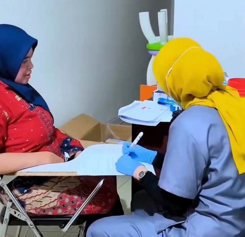 Manajemen RSUD Cimacan memfasilitasi seluruh karyawan untuk mengikuti skrining diabetes dan Papsmear sebagai upaya deteksi dini penyakit guna menunjang pelayanan yang optimal kepada masyarakat.