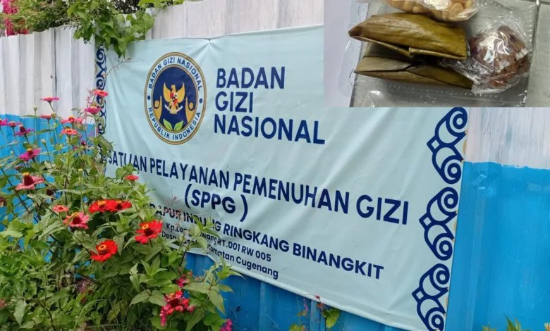 Lontong Isi Ayam Menu MBG di Gasol Diduga Basi, Warga: 'Ada-ada Aja Ngasih yang Begini'