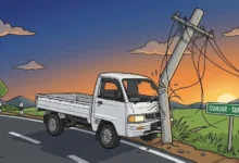 Mobil Carry Tabrak Tiang Telepon di Cianjur, Pengemudi Luka-luka